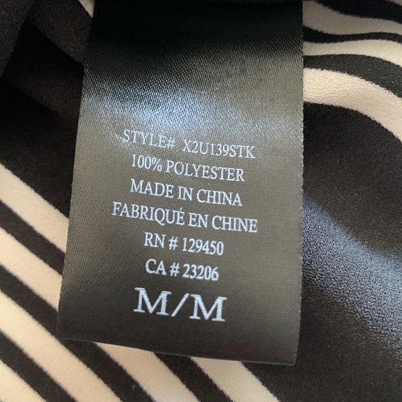 Como Black blouse - Picture 4 of 5